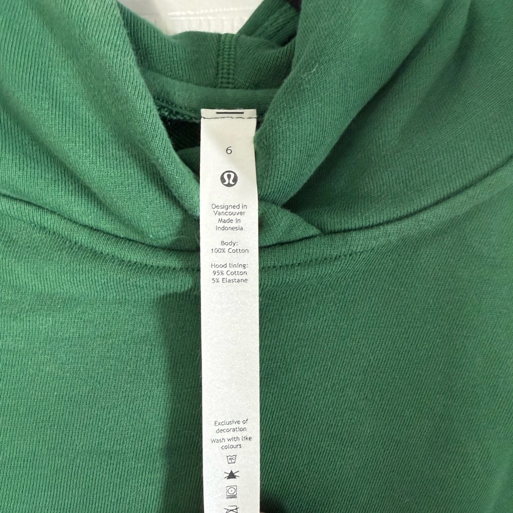 Lululemon Scuba cropped Hoodie